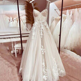 Chic Spaghetti Straps Wedding Dresses Lace Applique Princess Lace A-line Bridal Gowns HZ1121