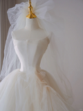 Timeless Ball Gown Strapless Long Tulle White Sweep Train Wedding Dresses Brides Dress HZ1121