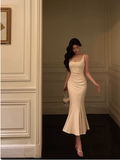Elegant Mermaid Square Neckline Ivory 18th Birthday Dress Party Gown Birthday Outfits Birthday Dress Ideas For Women HZ1121