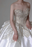 Unique Bridal Gown Ball Gown Sweetheart White Lace Wedding Dresses Bridal Gowns HZ1121