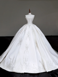 Unique Bridal Gown Ball Gown Strapless White Satin Wedding Dresses Beads Bridal Gowns HZ1121
