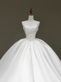 Timeless Bridal Gown Ball Gown Strapless White Satin Wedding Dresses Bridal Gowns HZ1121