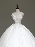 Timeless Bridal Gown Ball Gown Sweetheart White Satin Flower Wedding Dresses Bridal Gowns HZ1121