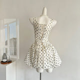 Sexy Ball Gown Square Neckline Satin Ivory Polka Dots Short Summer Dress Holiday Party Outfits For Women HZ1121