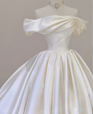 Elegant Ball Gown Off The Shoulder Satin Wedding Dresses White Brides Dress HZ1121