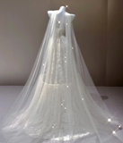 Elegant A Line Strapless White Lace Sleeveless Long Wedding Dresses Brides Dress HZ1121
