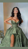 Sexy Ball Gown Prom Gown With Straps Green Lace Prom Dress For Teens HZ1022