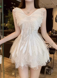 Design White Feather Splicing Polka Dot Princess Puffy Birthday Dress Homecoming Dress HZ1022