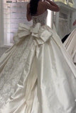 Beautiful Ball Gown Strapless Sleeveless White Satin Pleated Lace Wedding Dress Modest Wedding Dresses Princess Wedding Gowns HZ1121